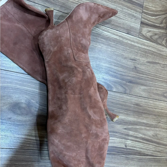 Stuart Weitzman
pointed-toe high-heel boots‎ - Picture 3 of 7